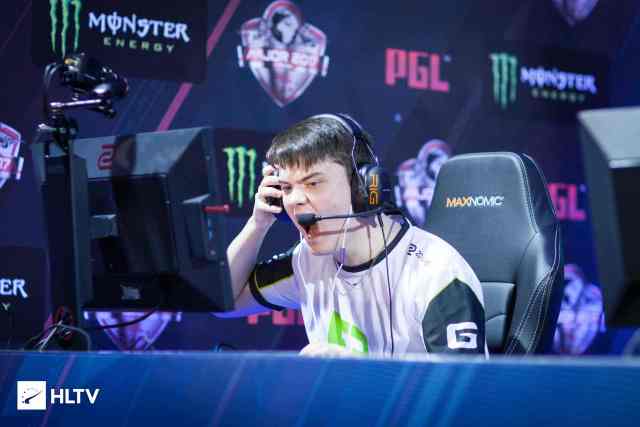 非无懈可击 非无懈可击