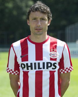 给予对手巨 给予对手巨