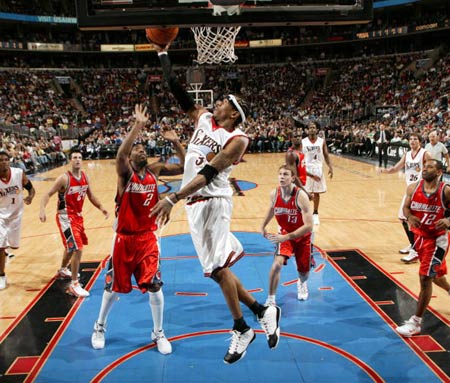 再次向世界 再次向世界