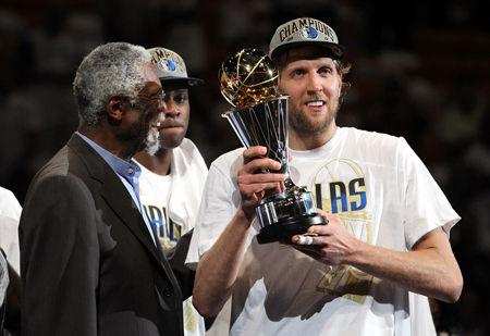 许多专家指 许多专家指