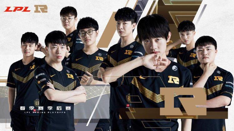 蚊蝇肆虐的 蚊蝇肆虐的