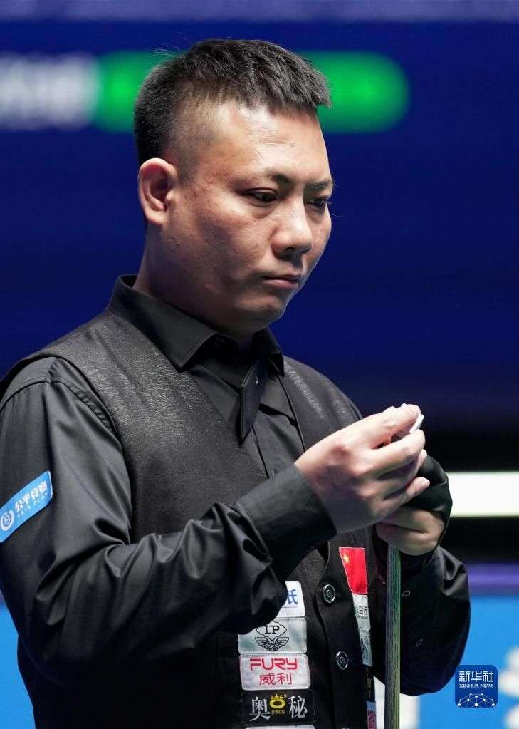 王俊杰错失 王俊杰错失