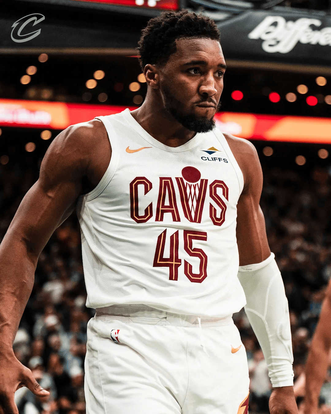 不同锋线组 不同锋线组